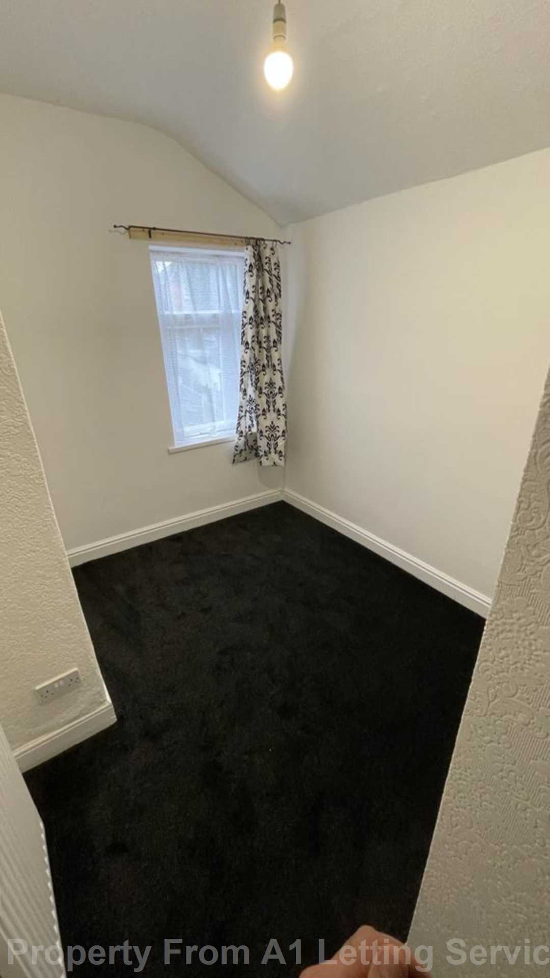 Additional Property Image 3 bedroom End of Terrace to rent in Birmingham 7