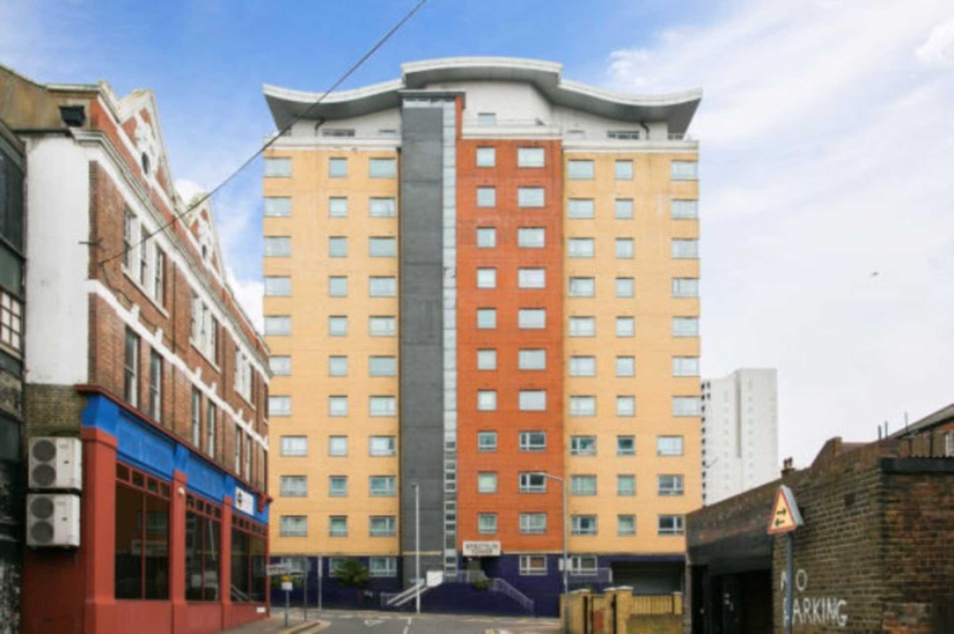 Additional Property Image 1 bedroom Flat for sale in Ilford 2