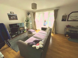 2 bedroom Flat to rent in London