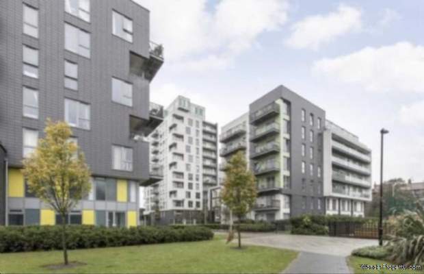 2 bedroom Apartment for sale in London