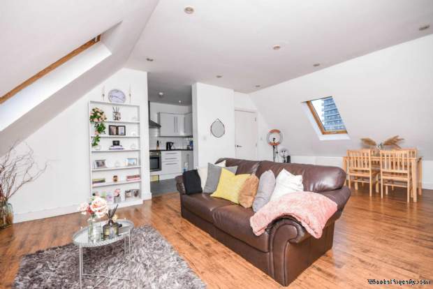 Additional Property Image 1 bedroom Flat for sale in London 2