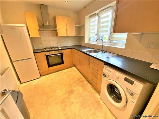 Additional Property Image 4 bedroom Semi Detached to rent in London 2