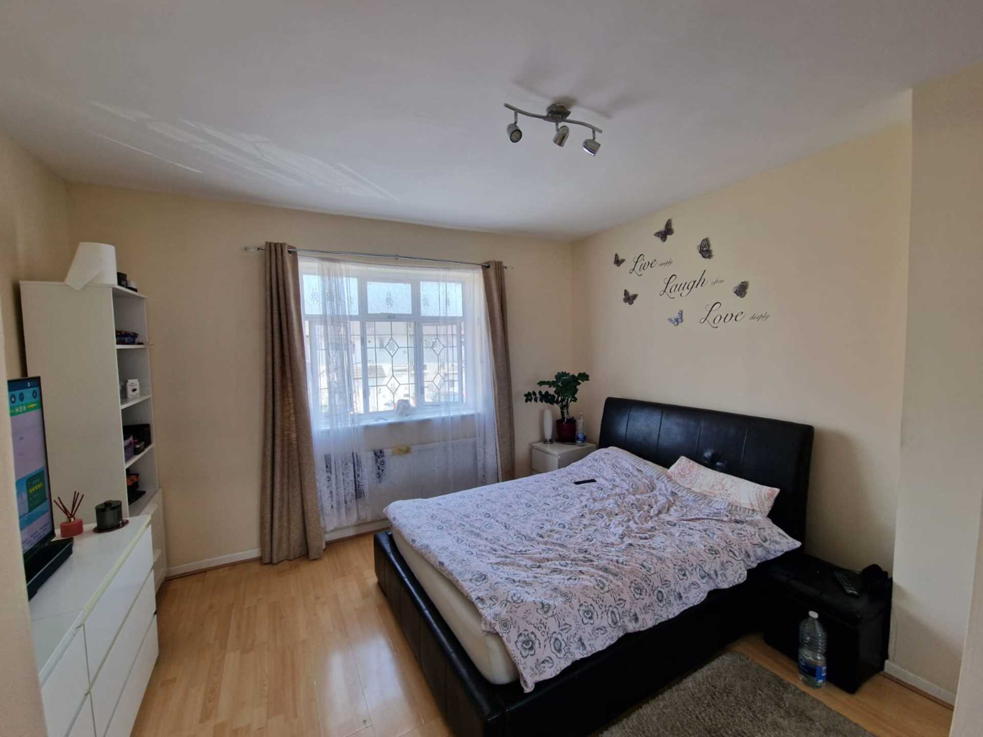 Additional Property Image 2 bedroom House to rent in Dagenham 6