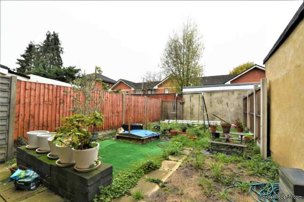 Additional Property Image 3 bedroom Semi Detached for sale in London 8