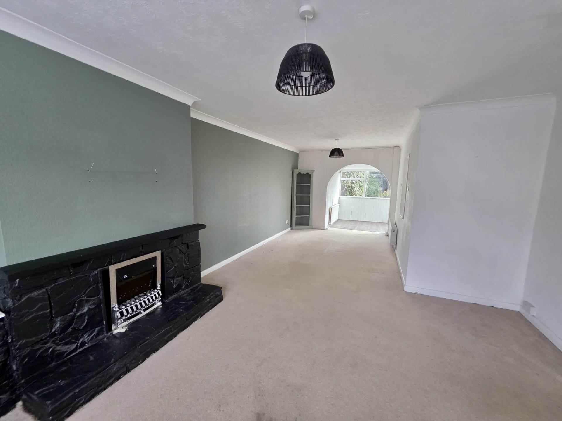 Additional Property Image 3 bedroom Semi Detached to rent in Romford 2