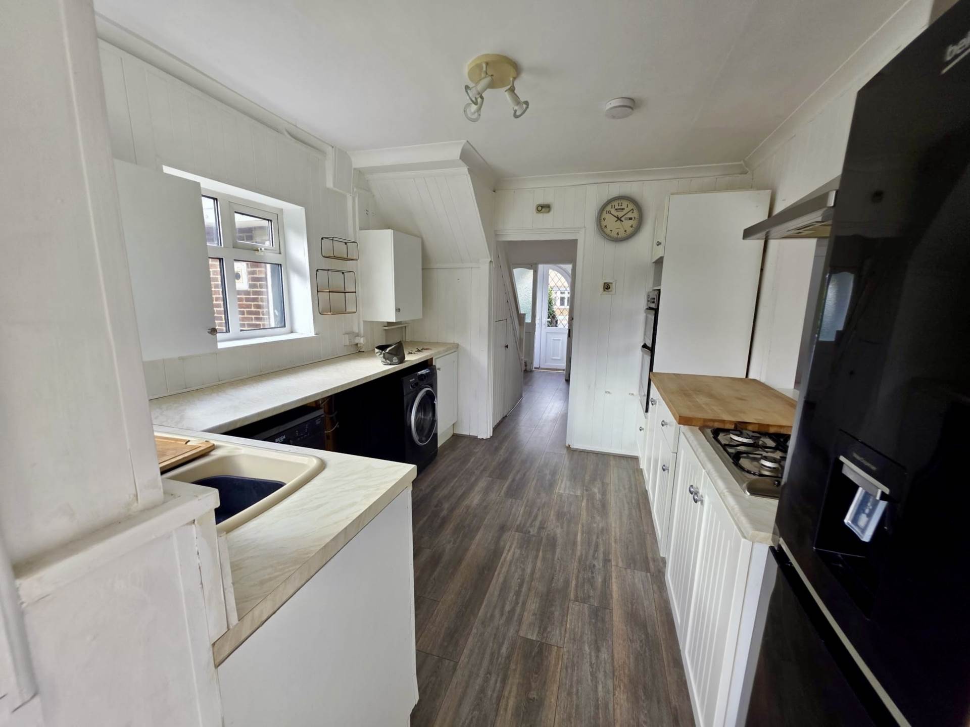 Additional Property Image 3 bedroom Semi Detached to rent in Romford 3