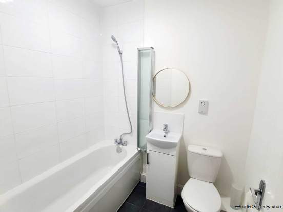 Additional Property Image 3 bedroom Flat to rent in London 10
