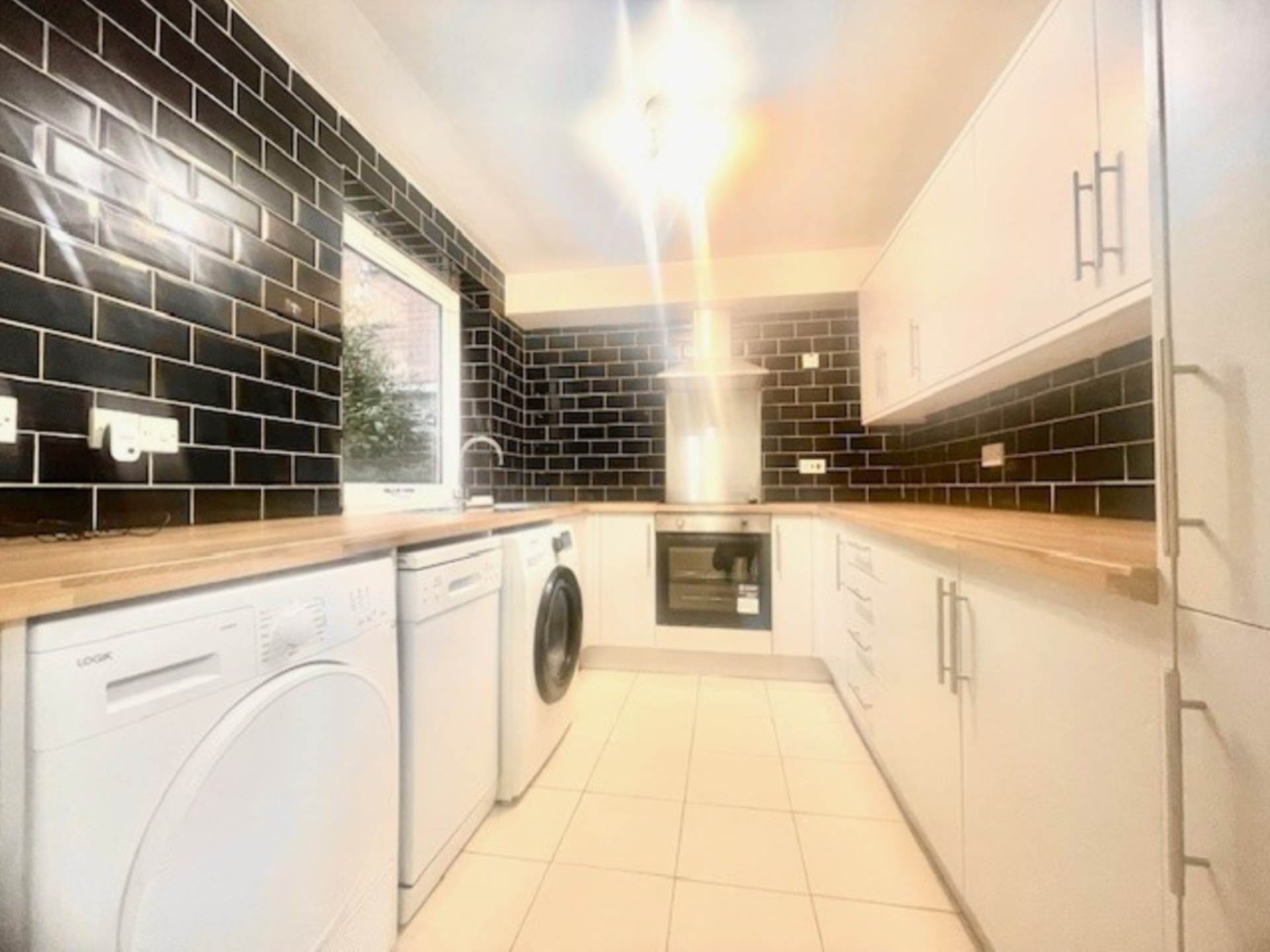 Additional Property Image 2 bedroom Apartment to rent in London 2