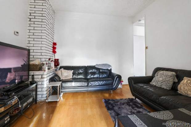 Additional Property Image 3 bedroom Terraced for sale in London 3