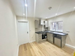 1 bedroom Flat to rent in London