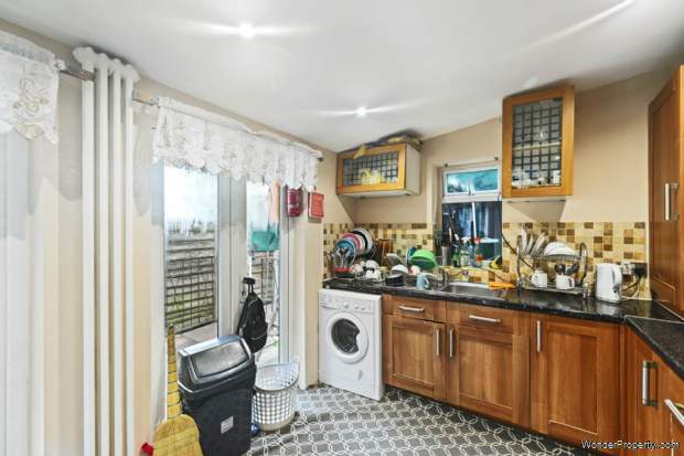 Additional Property Image 4 bedroom Terraced for sale in London 4