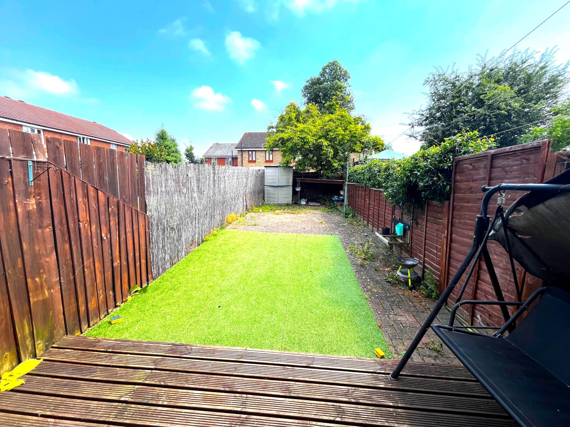 Additional Property Image 2 bedroom Terraced to rent in London 8
