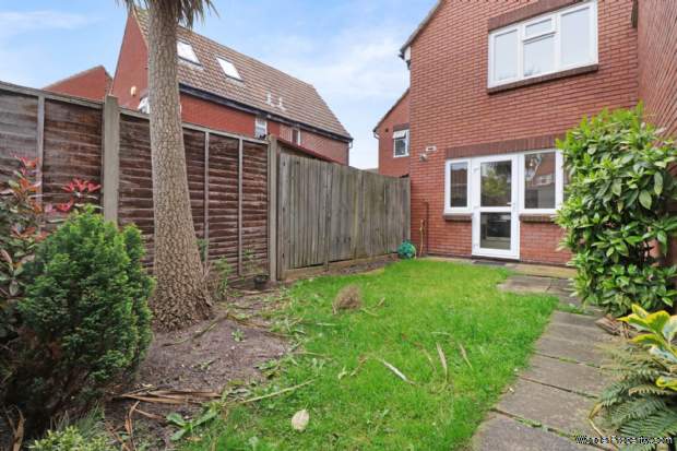 Additional Property Image 2 bedroom House for sale in London 8