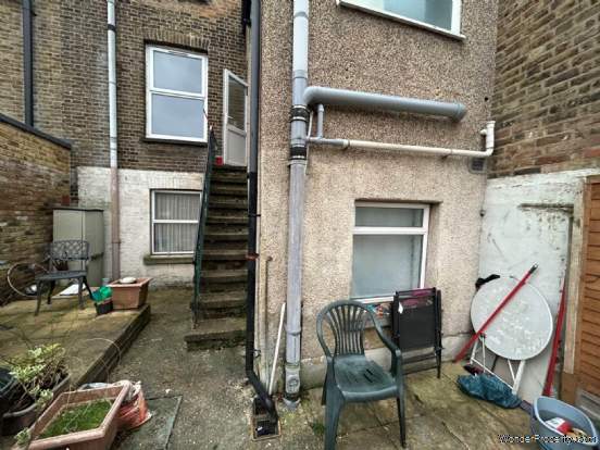 Additional Property Image 1 bedroom Flat to rent in London 8