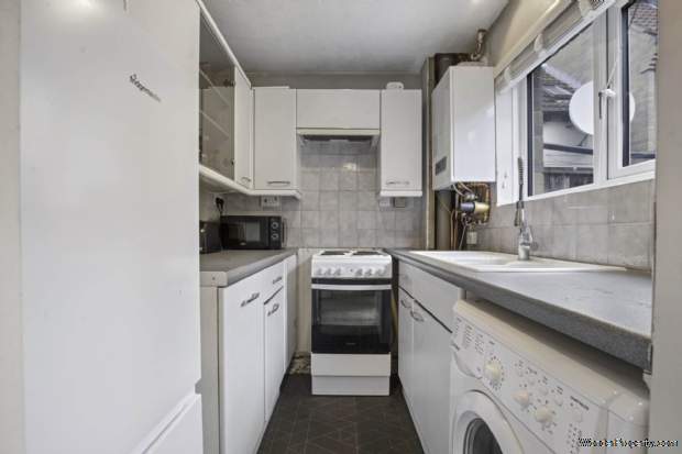 Additional Property Image 1 bedroom Detached for sale in London 13