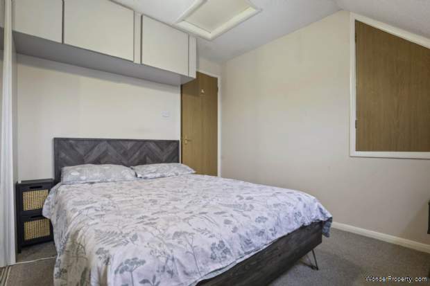 Additional Property Image 1 bedroom Detached for sale in London 5