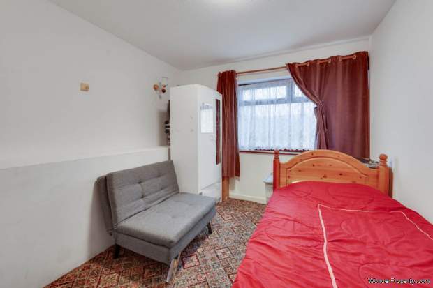 Additional Property Image 4 bedroom Semi Detached for sale in London 16