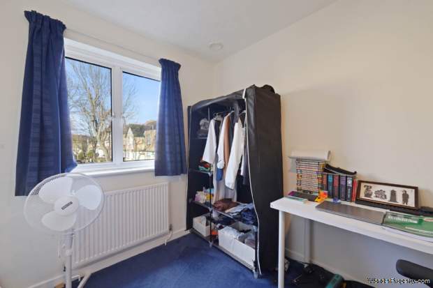 Additional Property Image 4 bedroom Detached for sale in London 14