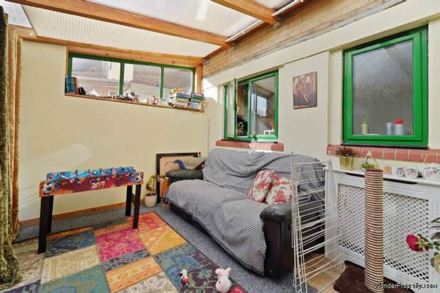 Additional Property Image 4 bedroom Detached for sale in London 16