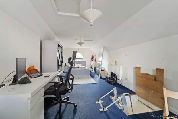 Additional Property Image 4 bedroom Detached for sale in London 8