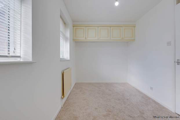 Additional Property Image 2 bedroom Terraced for sale in Beckton 7