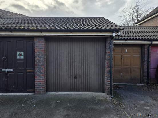 Additional Property Image 2 bedroom Terraced for sale in Beckton 9