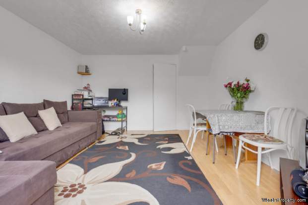 Additional Property Image 3 bedroom Semi Detached for sale in London 4