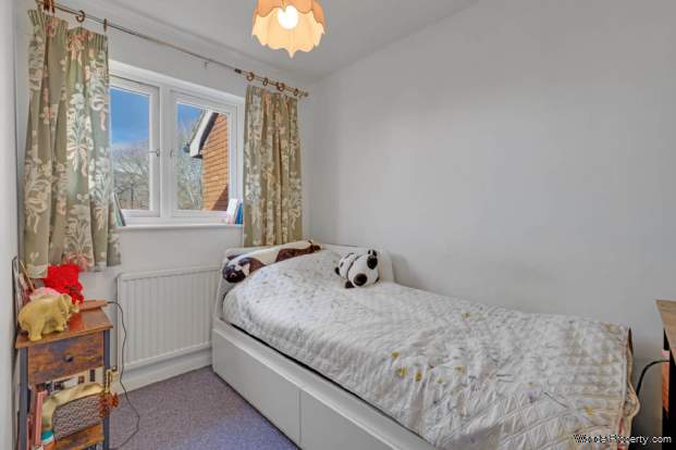Additional Property Image 3 bedroom Semi Detached for sale in London 12