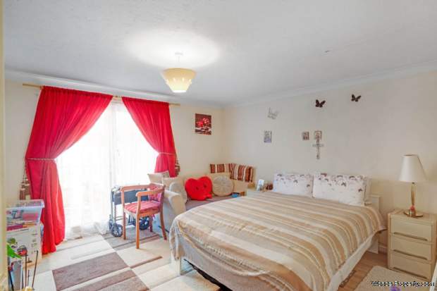 Additional Property Image 3 bedroom End of Terrace for sale in London 4