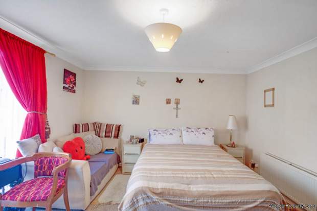 Additional Property Image 3 bedroom End of Terrace for sale in London 5