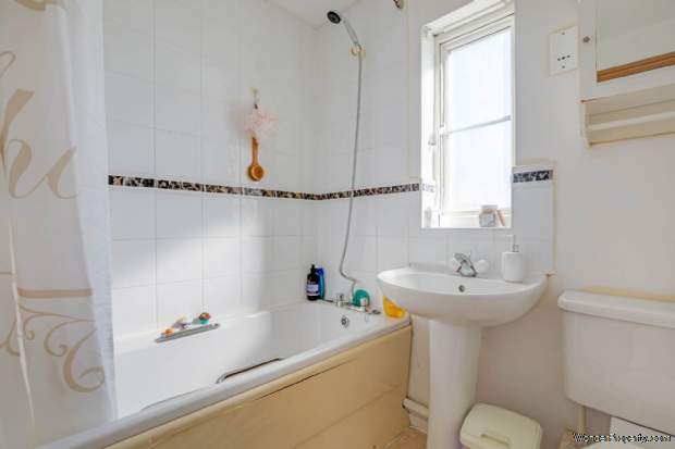 Additional Property Image 3 bedroom End of Terrace for sale in London 12