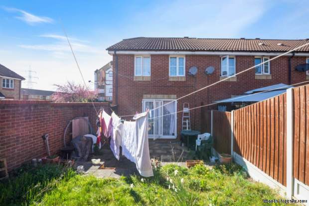 Additional Property Image 3 bedroom End of Terrace for sale in London 9