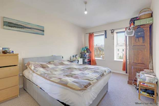 Additional Property Image 2 bedroom Flat for sale in London 12