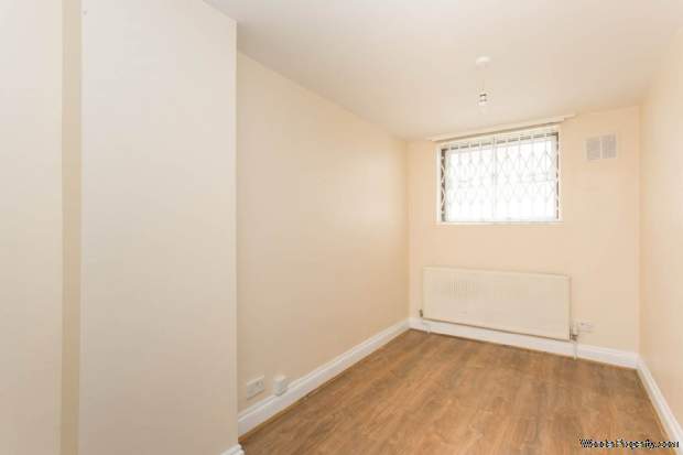 Additional Property Image 2 bedroom Apartment for sale in London 5