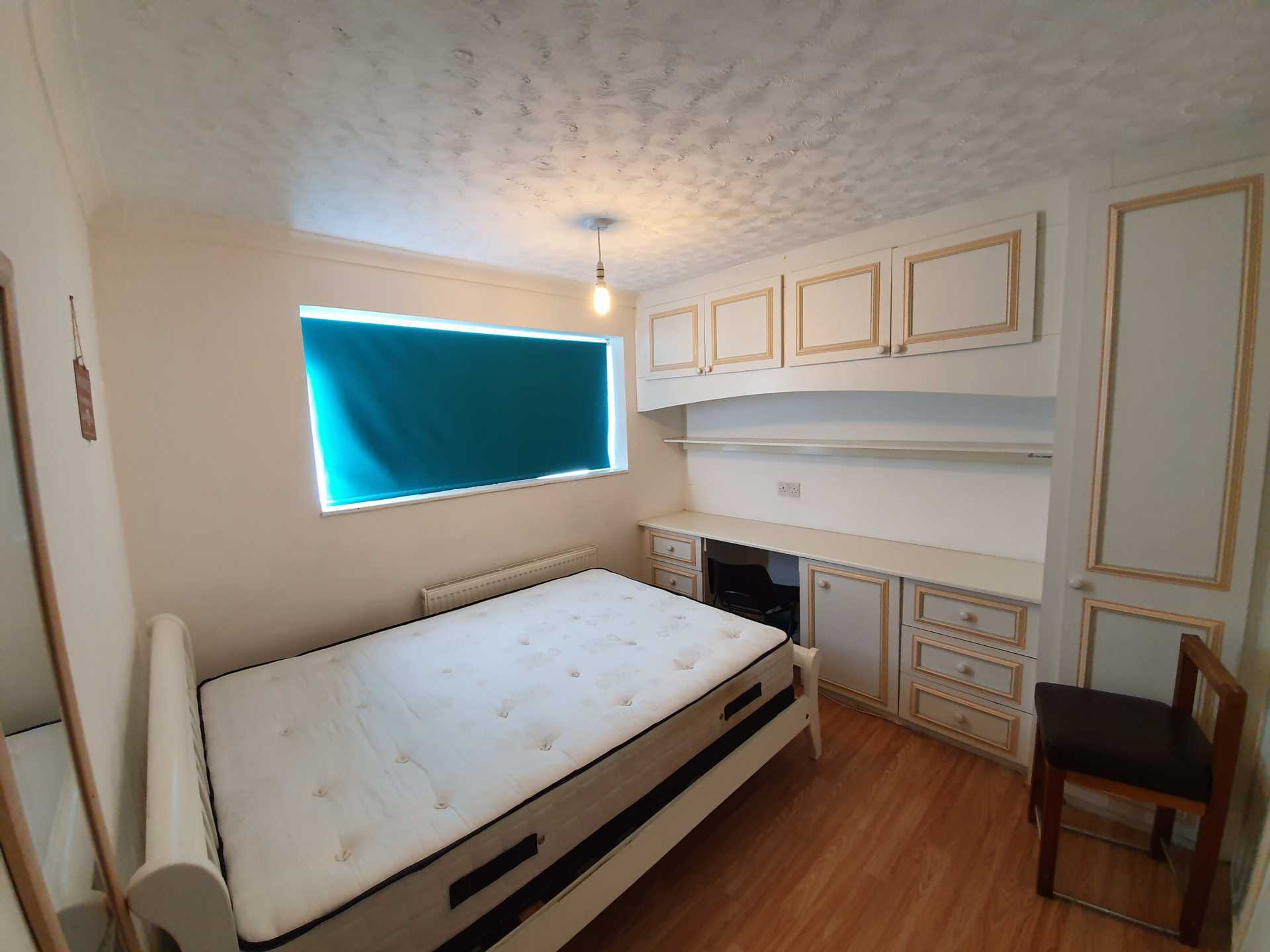 Additional Property Image 3 bedroom House to rent in London 10