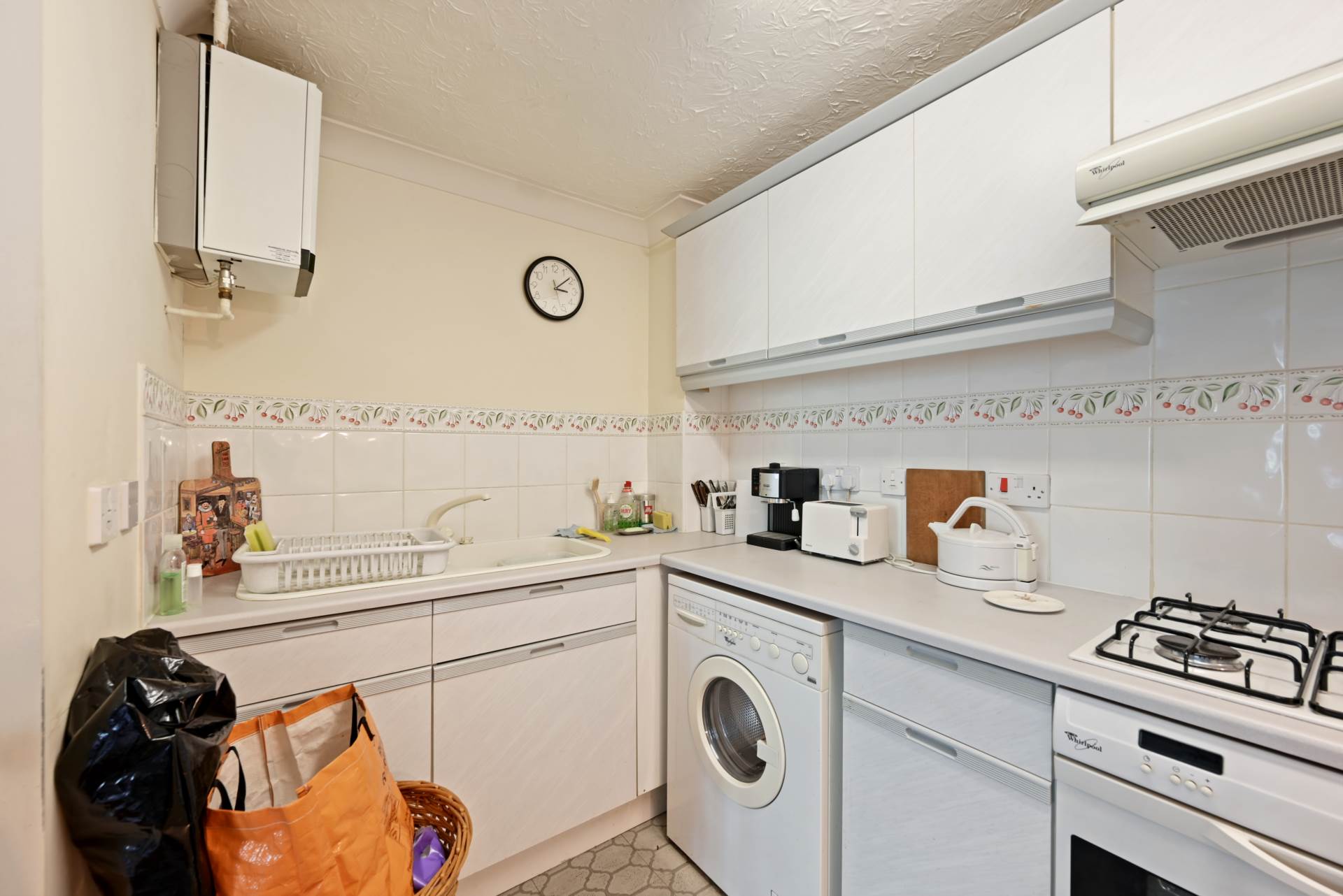 Additional Property Image 1 bedroom Apartment for sale in London 3