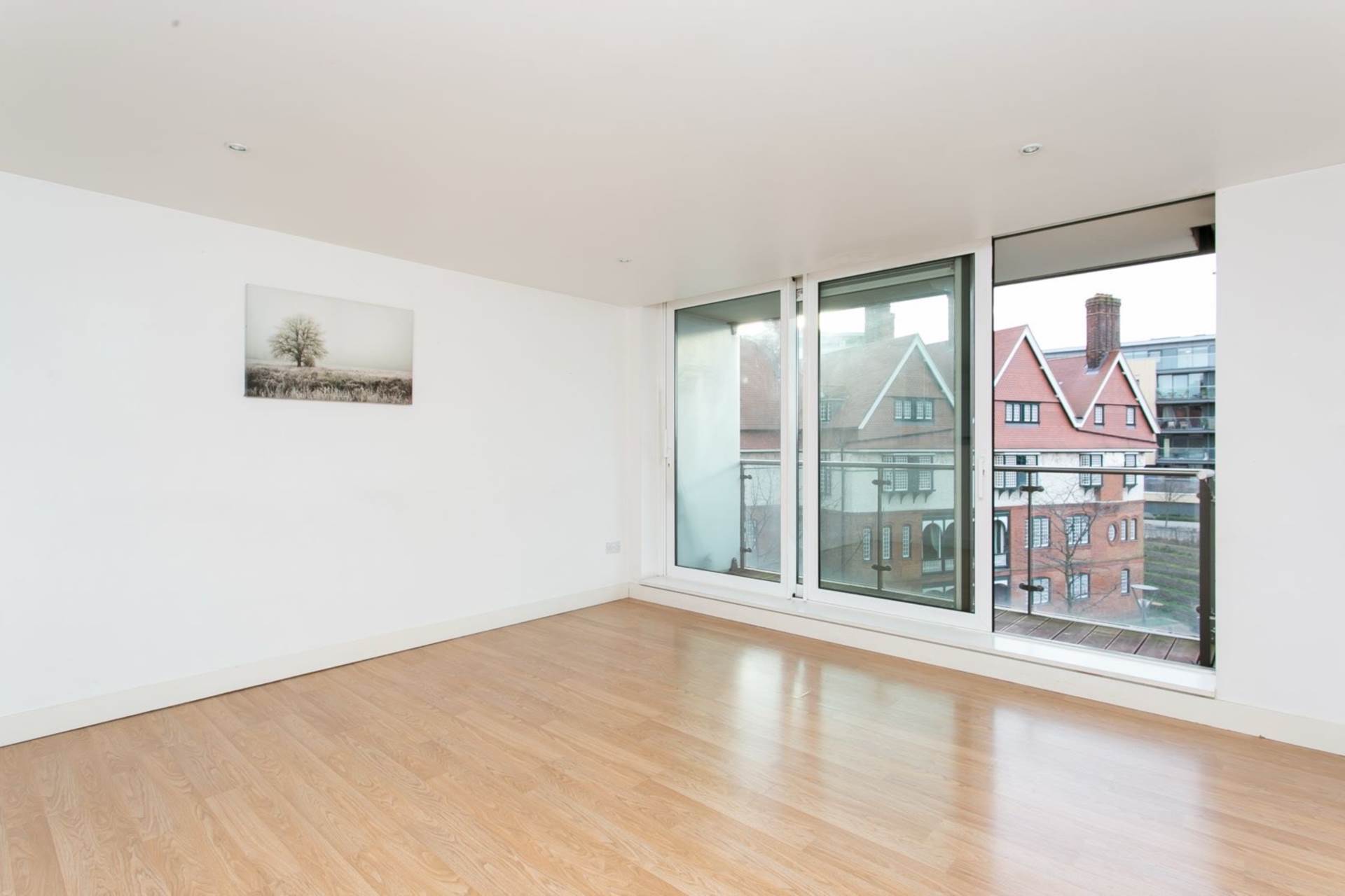 Additional Property Image 2 bedroom Apartment for sale in London 3