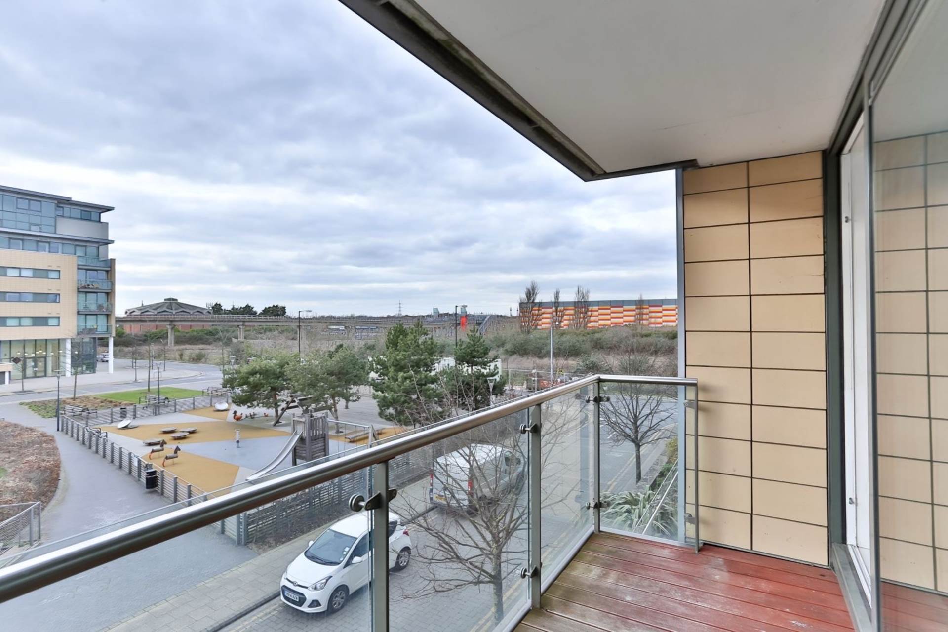 Additional Property Image 2 bedroom Apartment for sale in London 4