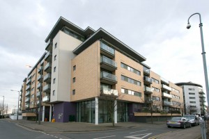 2 bedroom Apartment for sale in London