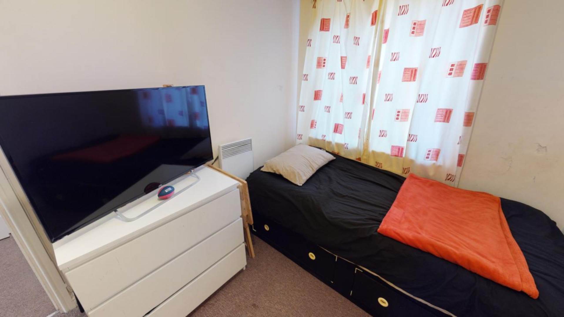 Additional Property Image 2 bedroom Apartment for sale in Purfleet On Thames 3