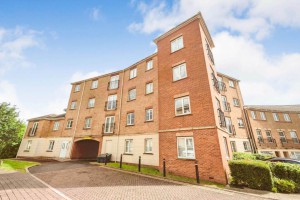 2 bedroom Apartment for sale in Purfleet On Thames
