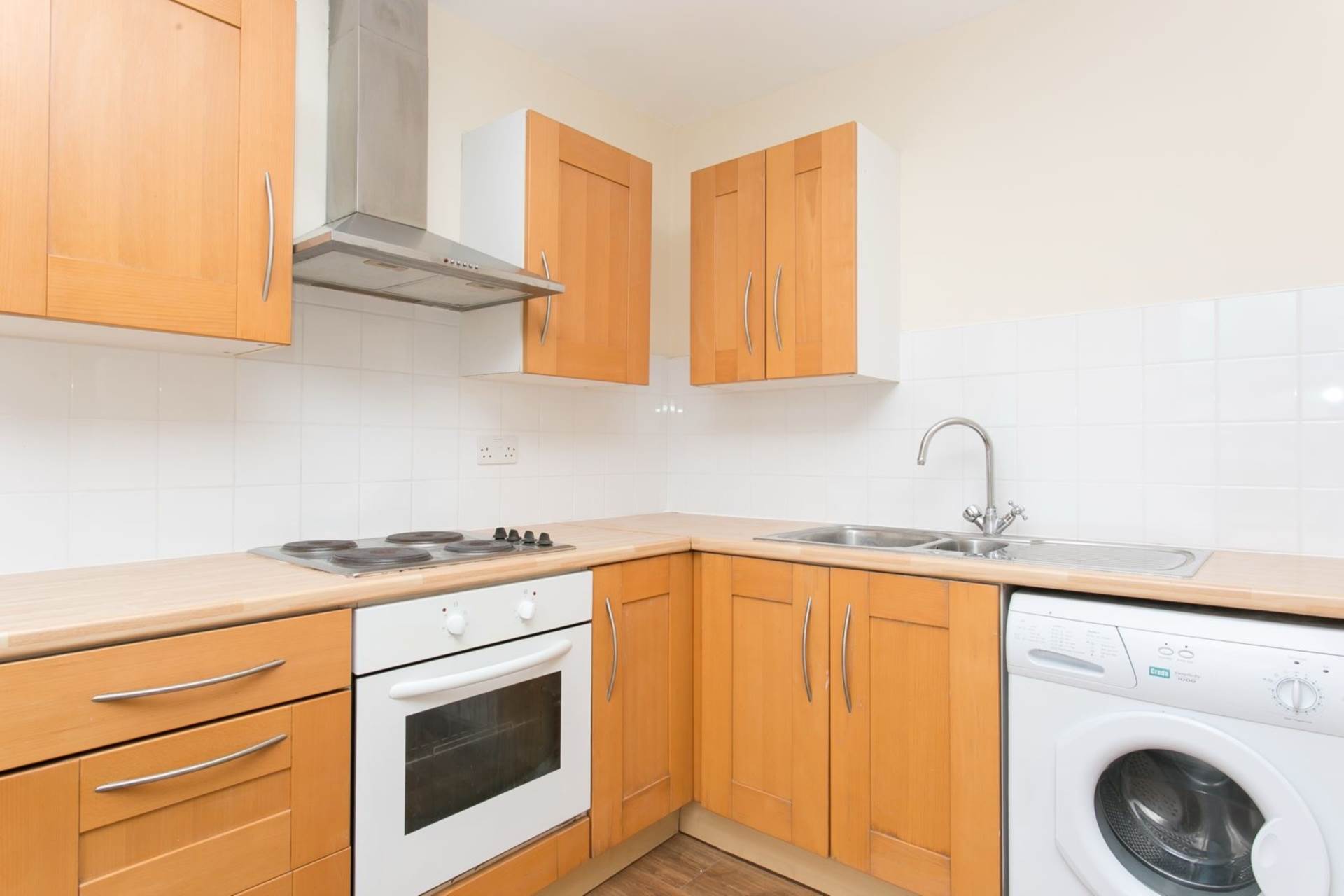 Additional Property Image 1 bedroom Apartment for sale in London 2