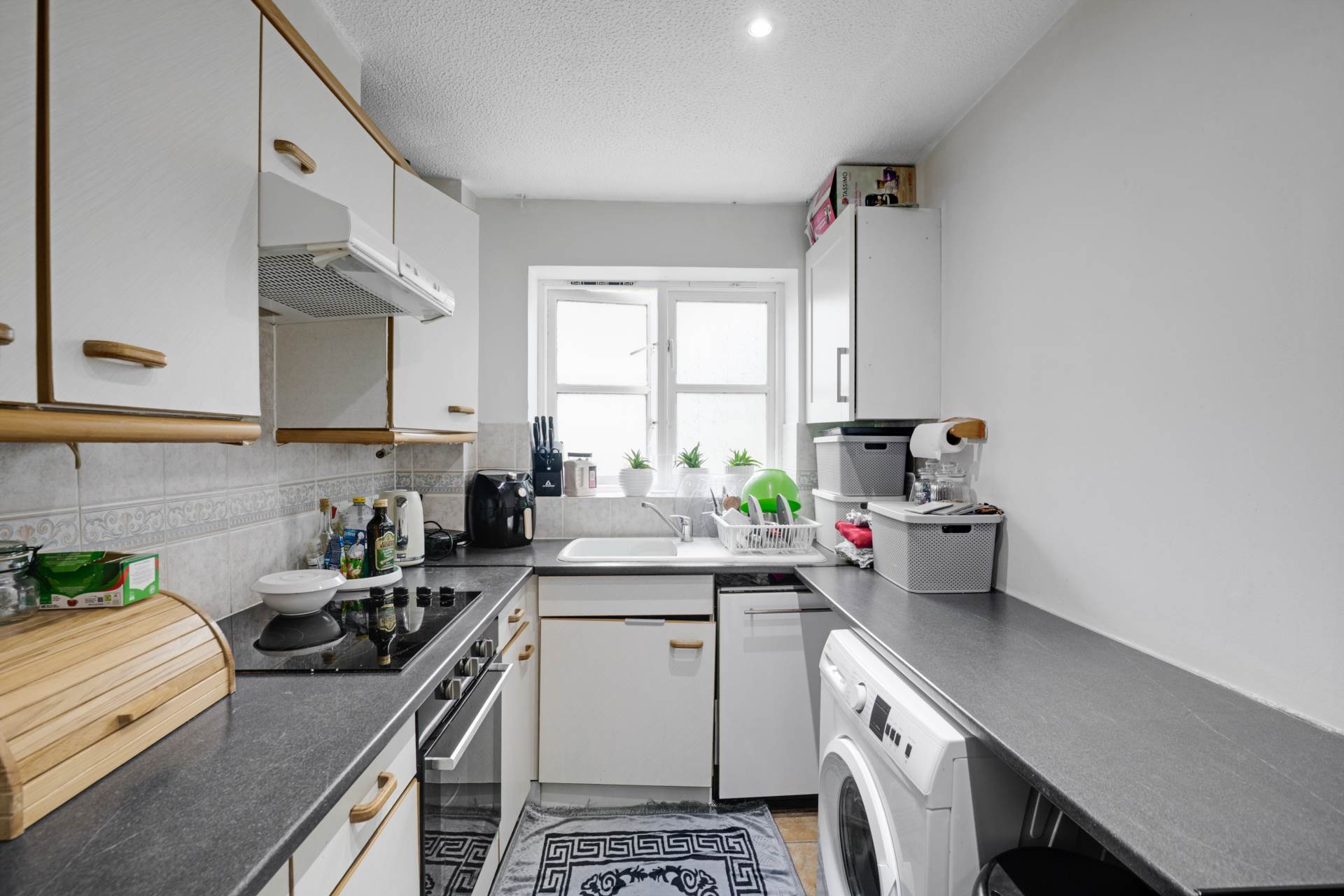 Additional Property Image 2 bedroom Apartment for sale in London 9