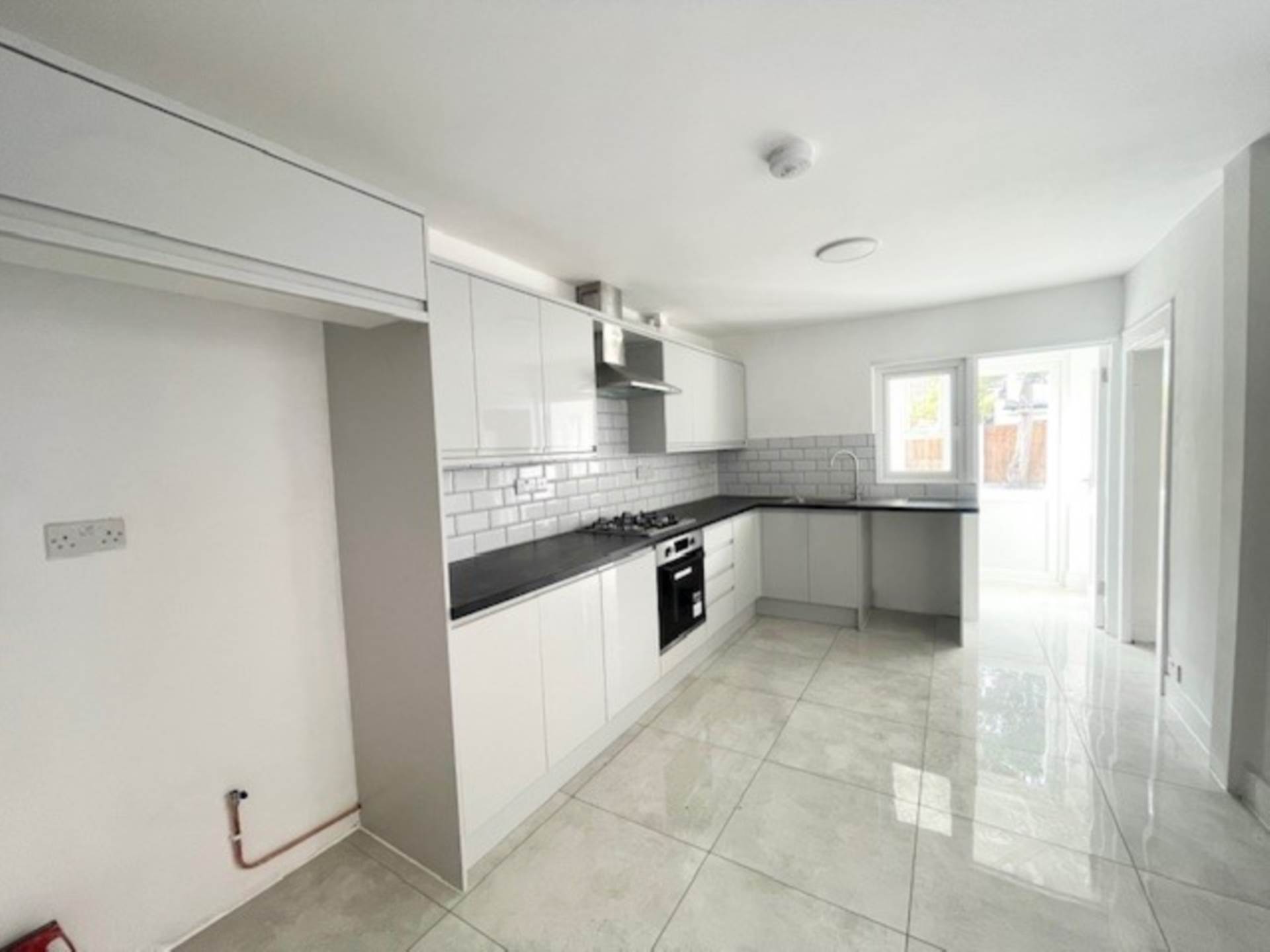 Additional Property Image 4 bedroom Terraced to rent in London 3