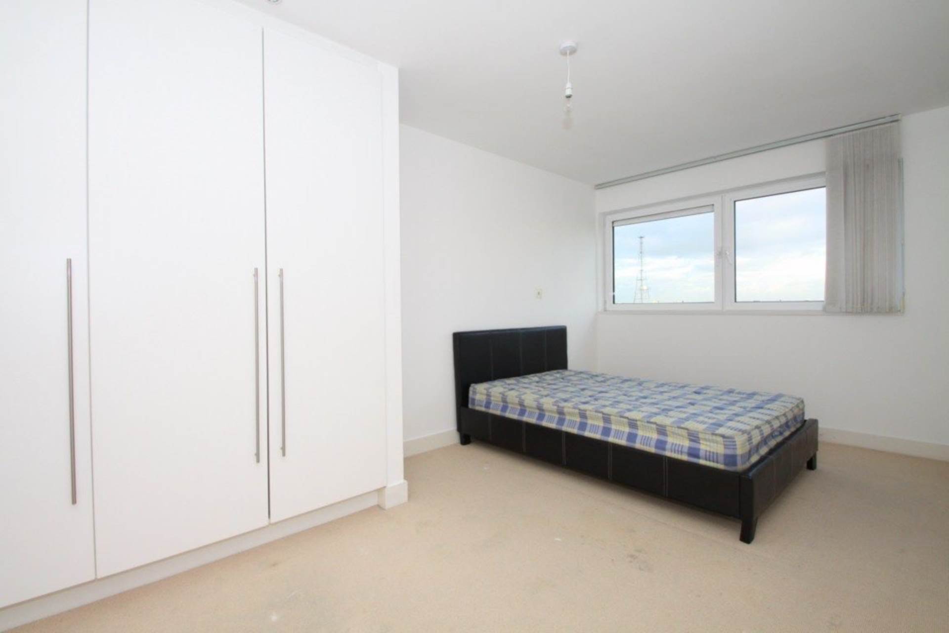 Additional Property Image 2 bedroom Flat to rent in London 6