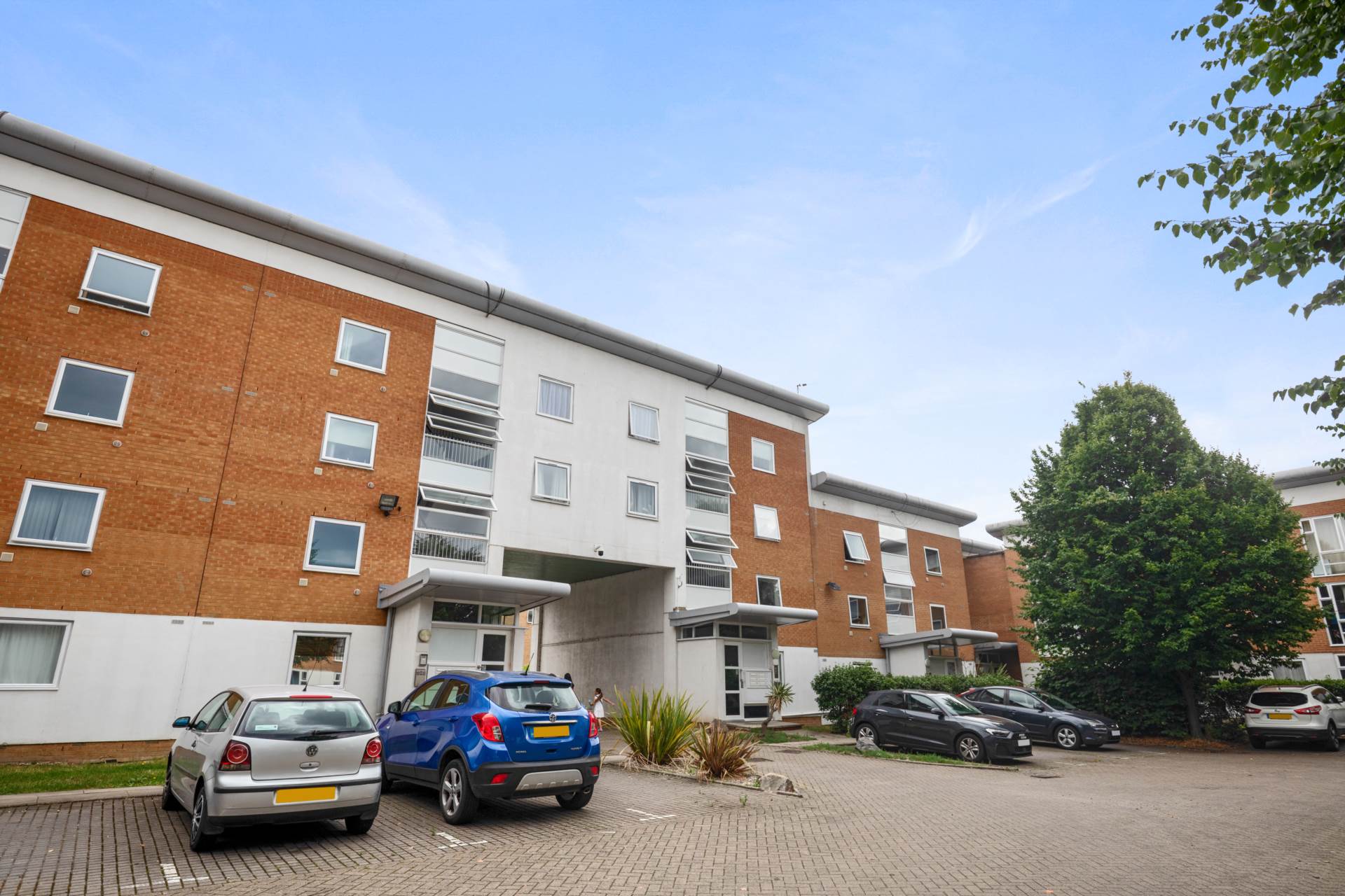 Additional Property Image 1 bedroom Flat for sale in London 15