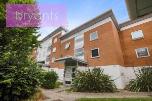 1 bedroom Flat for sale in London