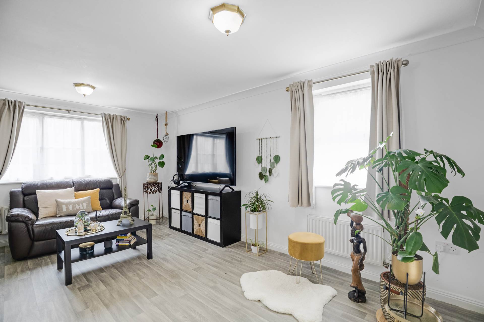 Additional Property Image 1 bedroom Flat for sale in London 4