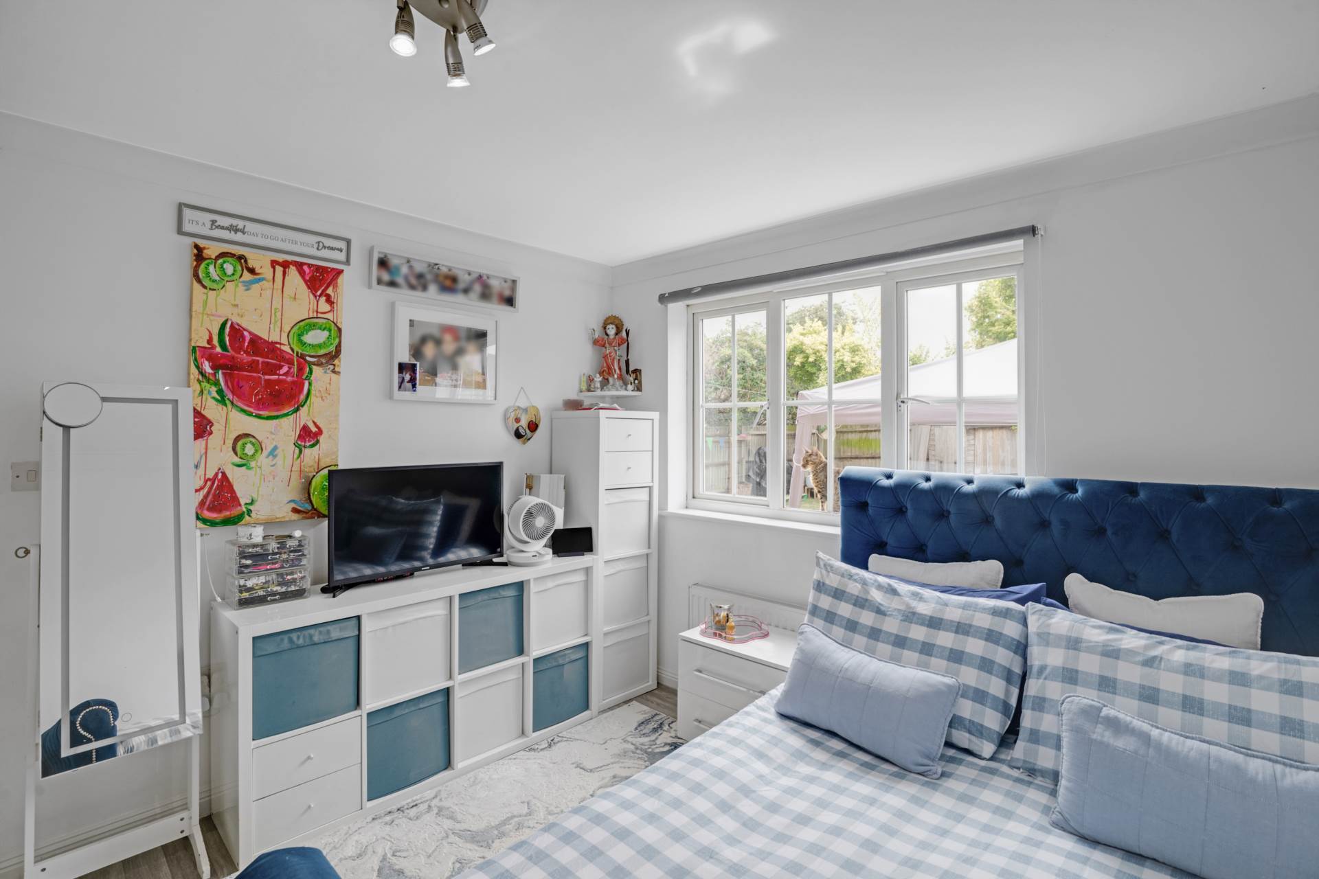 Additional Property Image 1 bedroom Flat for sale in London 10