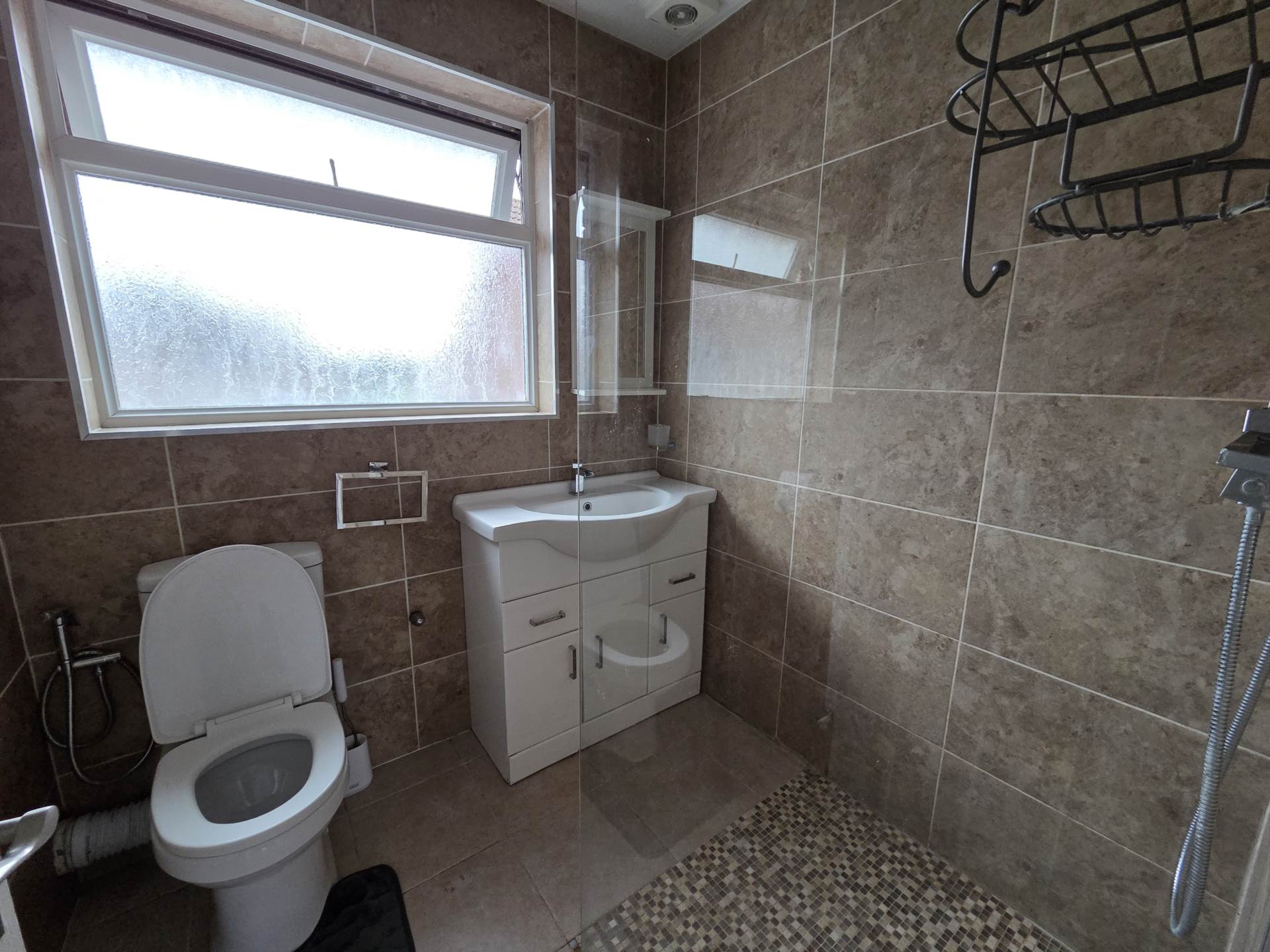 Additional Property Image 2 bedroom End of Terrace to rent in London 7